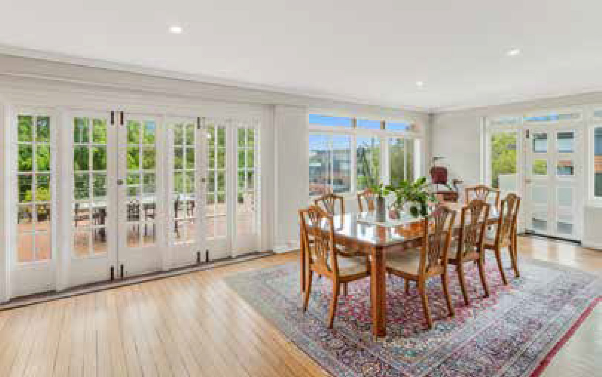 Bella Vista House: A Piece of Newcastle History in Mayfield