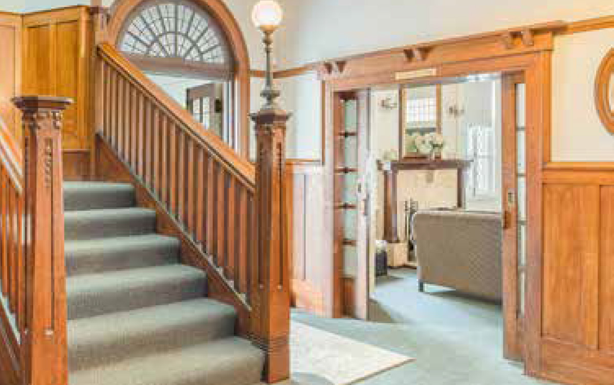 Bella Vista House: A Piece of Newcastle History in Mayfield